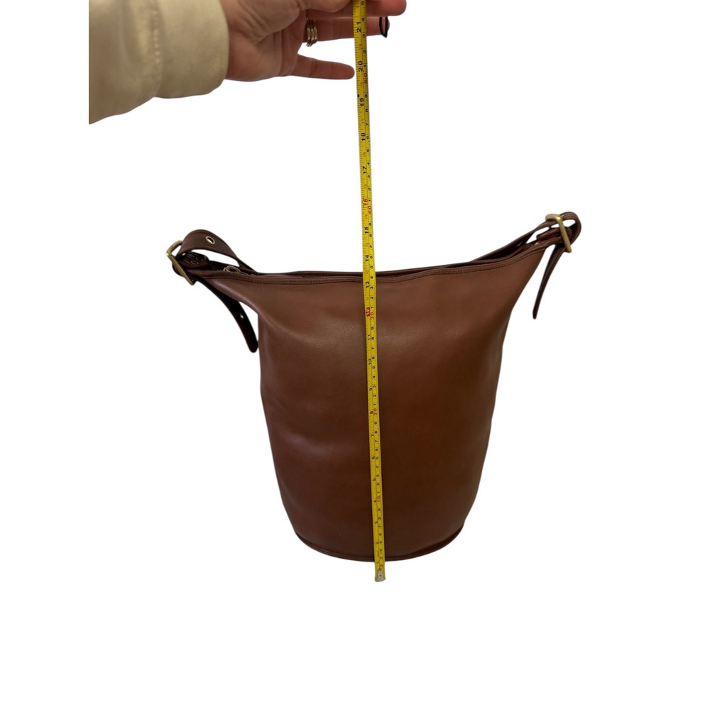 Vintage Coach Mahogany Leather Bucket Bag Brass Hardware Zip Top Shoulder Bag - Picture 12 of 16
